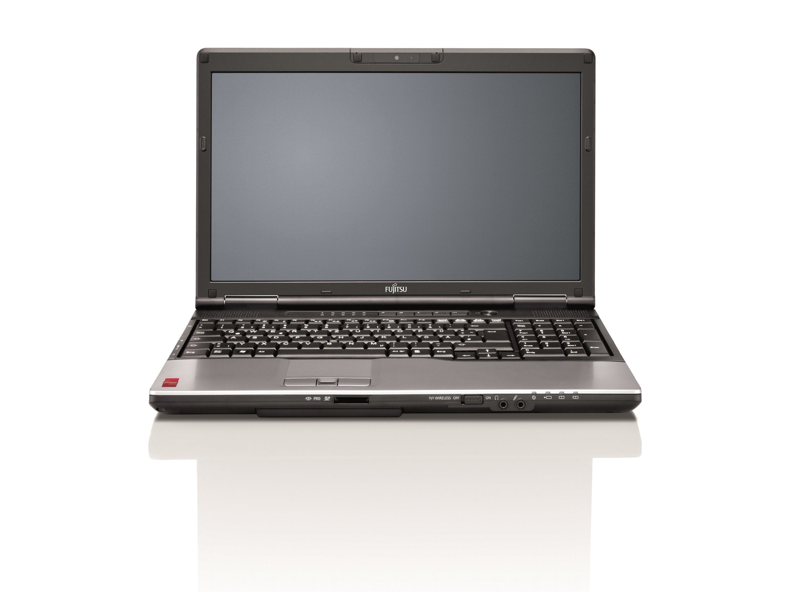 Fujitsu E782 Lifebook 39,6 cm (15,6 Zoll) Laptop (Intel Core i7-3612QM, 2,1GHz, 8GB RAM, 256GB HDD, Intel HD 4000, DVD, Win 8 Pro) schwarz